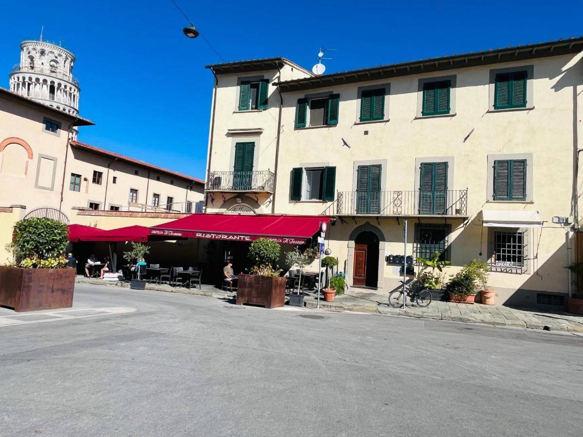 Under The Tower Apartment Pisa Exterior photo